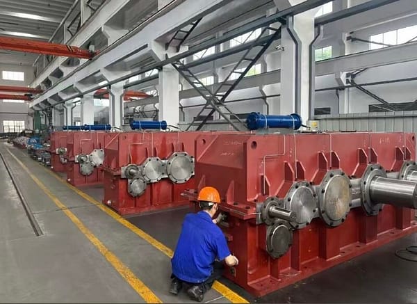 industrial gearbox upgrade and Replacement in KAIBO 27,000㎡ factory -China custom gearbox Manufacturer