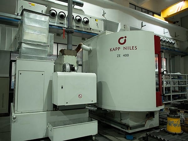 KAIBO|China custom industrial gearbox Manufacturer-27,000㎡ factory equipped with KAPP NILES zm400 grinding machines.