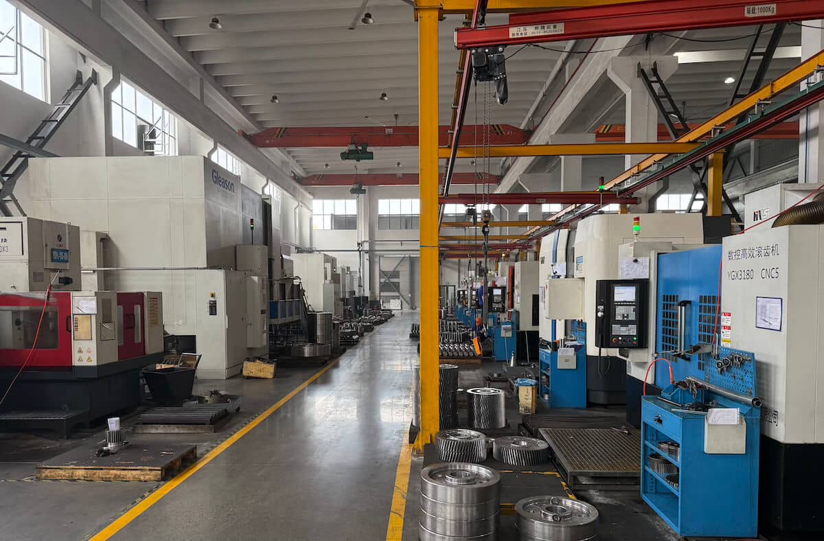 KAIBO|China custom industrial gearbox Manufacturer-27,000㎡ factory equipped with CNC Gear Hobbing Machine