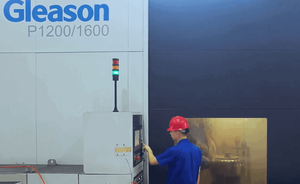 KAIBO|China custom industrial gearbox Manufacturer-27,000㎡ factory equipped with Gleason Hobbing Machine
